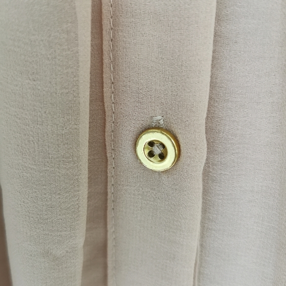 BEBE - Beige Flowy Top - Picture 4 of 5